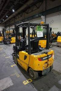 Электрический погрузчик б/у Jungheinrich EFG 215–450 ZT, 1500 кг, 3 м