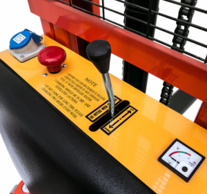 PROLIFT SPN 1016, полуэлектрический штабелер, грузоподъёмность 1000 кг, высота подъёма 1600 мм, АКБ 120 Ач