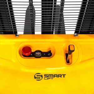 Штабелер с электроподъемом СМАРТЛИФТ (SMARTLIFT) BDA 2016 (г/п 2000 кг; 1,6 м; 12В / 120Ач)