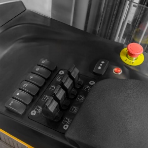 Ричтрак СМАРТЛИФТ (SMARTLIFT) MFZ-L16H (г/п 1600 кг; 10,5 м; li-ion 48В / 460 Ач)