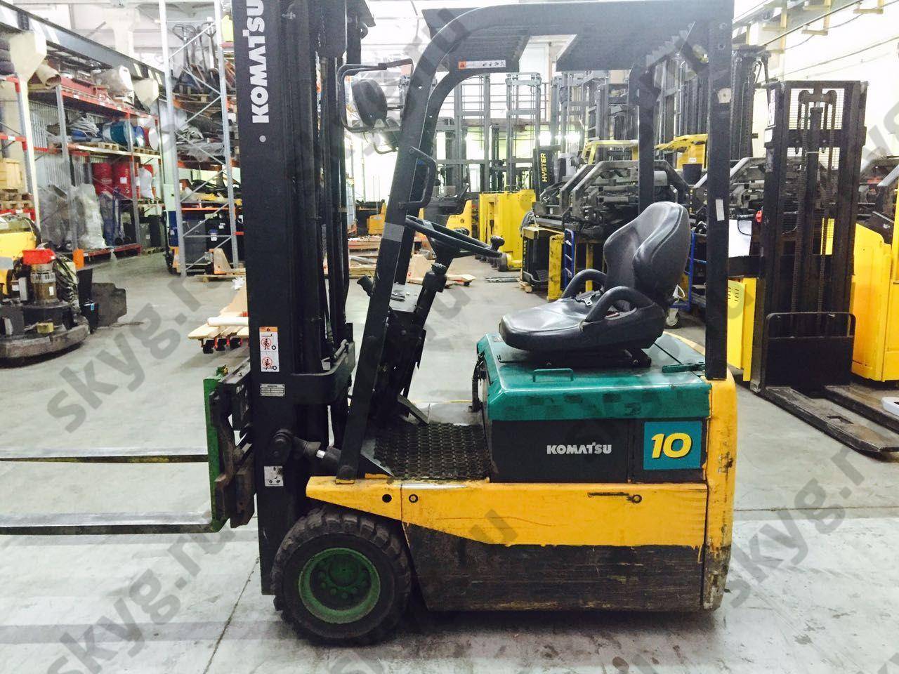 Погрузчик электрический б/у трехопорный Komatsu FB10M, 1000 кг, 3 м
