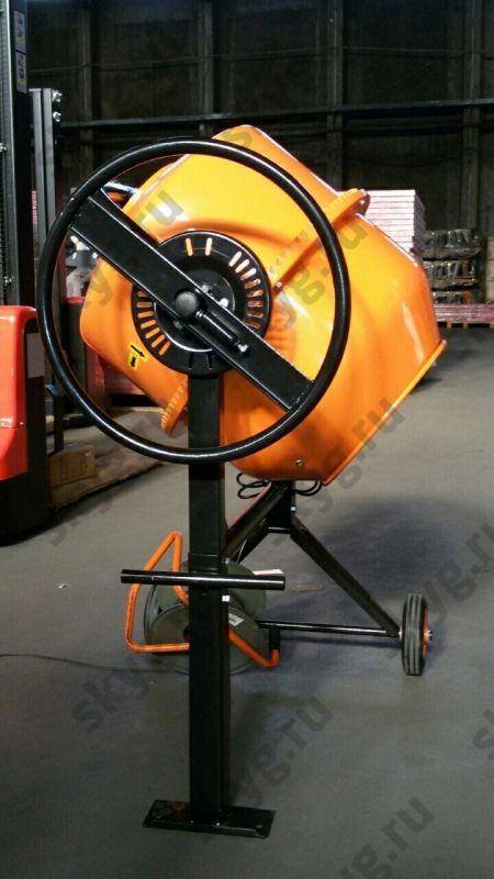 Бетономешалка Amix BM-200L
