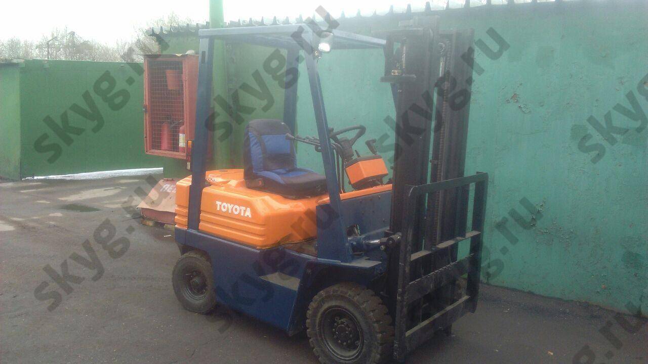 Погрузчик дизельный Б/у TOYOTA 5FD18, 1800 кг, 3 м