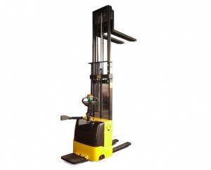 Самоходный штабелёр Unilift SFE 1545 F