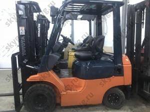 Погрузчик TOYOTA 7FD-15 дизельный Б/У, 1500 кг, 4.5 м 2002г