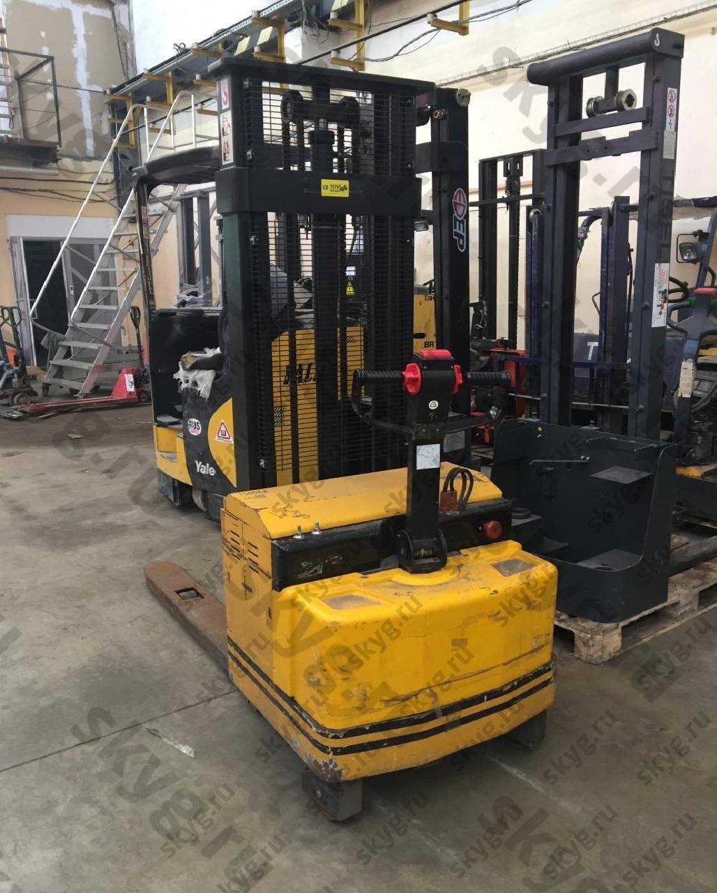Штабелер поводковый Xilin CDD 1530 Б/у