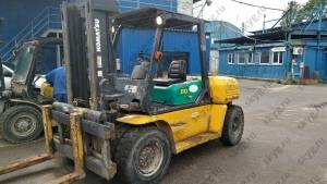 Погрузчик KOMATSU FD60-7 Б/У 2006 г, 6000 кг, 3 м