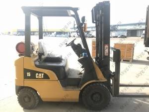 Автопогрузчик бензин-газ CAT GP15NT, 1,5 тонны, 3,3 метра