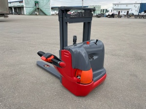 Штабелёр самоходный Linde L12 Б/У