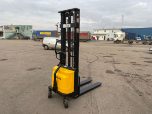 Штабелёр электрический XILIN CDD10B-E 1,0 Т 3,3 М