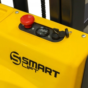 Штабелер электрический самоходный СМАРТЛИФТ (SMARTLIFT) CDD12A (г/п 1200 кг; 2,5 м; li-ion 24В / 60Ач)