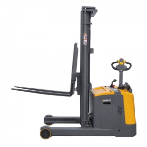 Штабелер электрический самоходный СМАРТЛИФТ (SMARTLIFT) CQD20R (г/п 2000 кг; 5,6 м; li-ion 25,6В / 300Ач, PV, EPS)