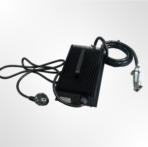 Зарядное устройство AX12 (24V/10A)